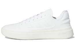Adidas: Белые кроссовки 