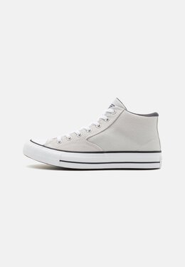 Converse: Серые кеды  Chuck Taylor All Star