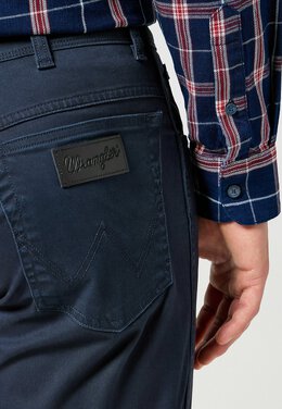 Wrangler: Прямые джинсы 