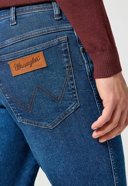 Wrangler: Синие джинсы 