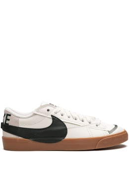 Nike: Белые кроссовки  Blazer Low 77