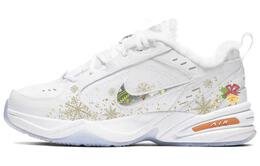 Nike: Белые кроссовки  Air Monarch