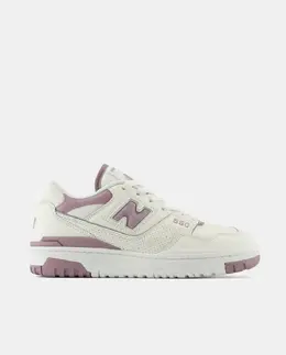 New Balance: Белые кроссовки  550