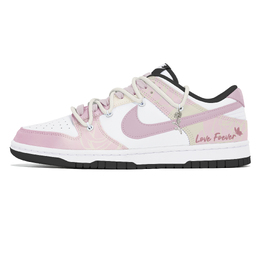 Nike: Розовые кроссовки  Dunk