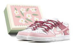 Nike: Белые кроссовки  Dunk