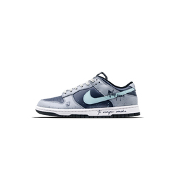 Nike: Тёмные кроссовки  Dunk