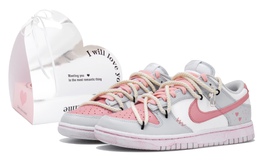 Nike: Розовые кроссовки  Dunk