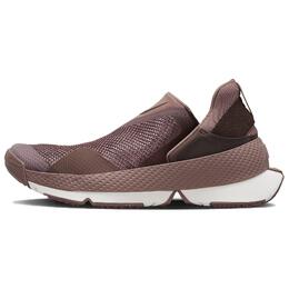 Nike: Серые кроссовки 