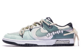 Nike: Белые кроссовки  Dunk