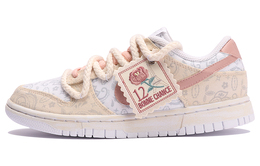 Nike: Светлые кроссовки  Dunk