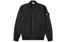 Stone Island: Чёрная куртка 