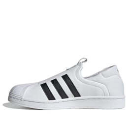Adidas: Белые кроссовки 