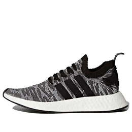 Adidas: Чёрные кроссовки  NMD_R2 Primeknit