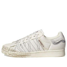 Adidas: Белые кроссовки 