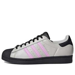 Adidas: Белые кроссовки 