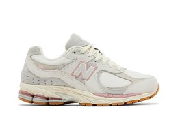 New Balance: Кроссовки  2002R