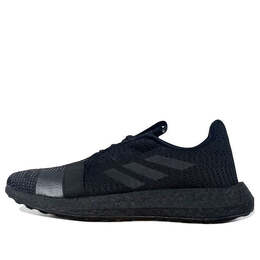 Adidas: Чёрные кроссовки 