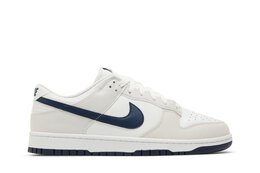 Nike: Белые кроссовки  Dunk Low