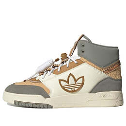 Adidas: Белые кроссовки 