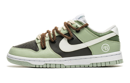 Nike: Кроссовки  Dunk