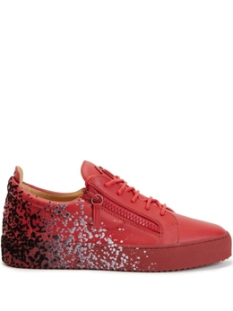 Giuseppe Zanotti: Красные кеды 
