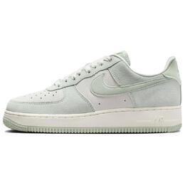 Nike: Зелёные кроссовки  Air Force 1