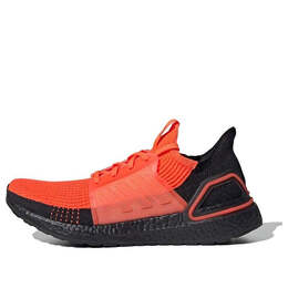 Adidas: Красные кроссовки  Solar