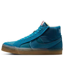 Nike: Зелёные кроссовки  Blazer Mid Premium