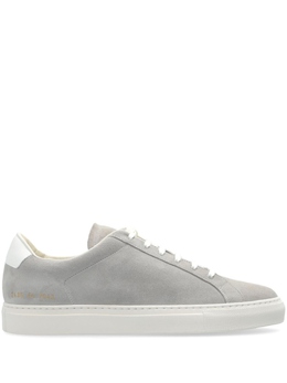 Common Projects: Серые кроссовки 