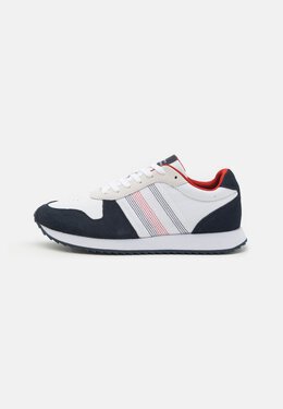 Tommy Hilfiger: Тёмные кроссовки  Runner