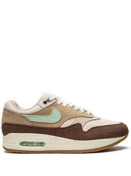 Nike: Коричневые кроссовки  Air Max 1
