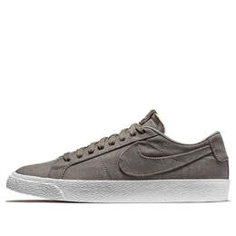 Nike: Серые кроссовки  Zoom Blazer