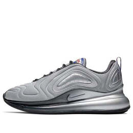 Nike: Серые кроссовки  Air Max 720