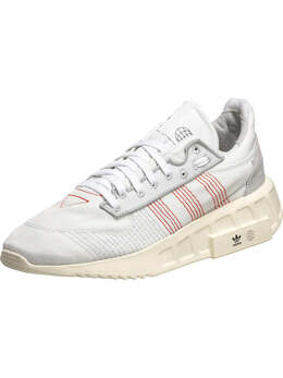 Adidas: Белые кроссовки 