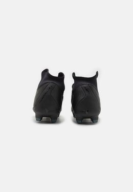 Nike: Чёрные кроссовки  Academy