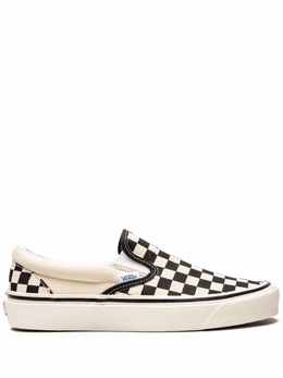 Vans: Белые кеды  Classic Slip On