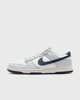 Nike: Белые кроссовки  Dunk Low