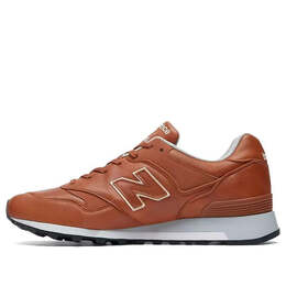 New Balance: Коричневые кроссовки  577