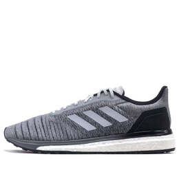Adidas: Серые кроссовки 