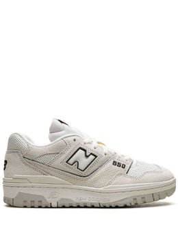 New Balance: Белые кроссовки  550