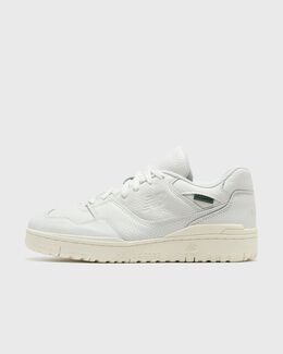 New Balance: Кроссовки  550