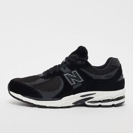 New Balance: Чёрные кроссовки  2002R