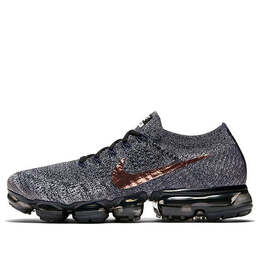 Nike: Серые кроссовки  Air Vapormax