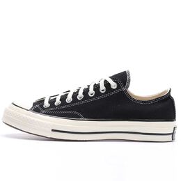 Converse: Кроссовки  Chuck Taylor