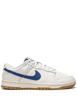 Nike: Белые кроссовки  Dunk Low SE