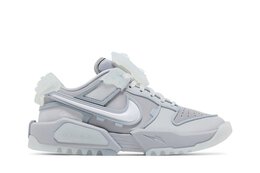 Nike: Серые кроссовки  Dunk
