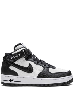 Nike: Белые кроссовки  Air Force 1 Low
