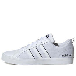 Adidas: Белые кроссовки 