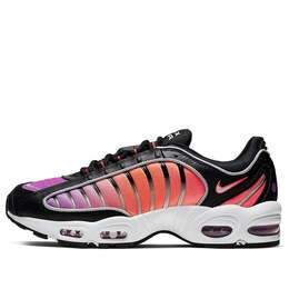 Nike: Оранжевые кроссовки  Air Max Tailwind 4