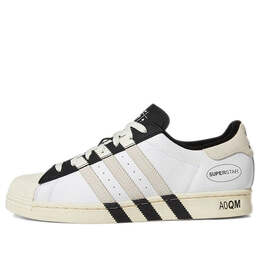 Adidas: Белые кроссовки 
